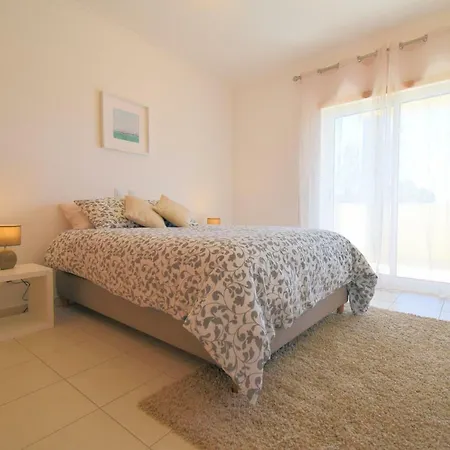 Villa Ferreira's *